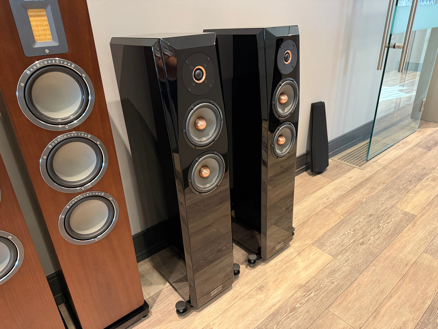 Joseph Audio Perspective 2 Graphene Speakers (Consignment)