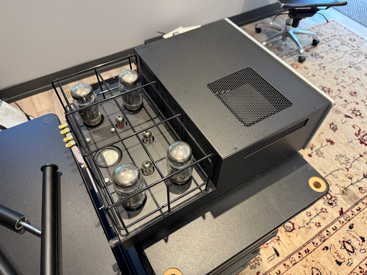 Rogue Audio M-180 Monoblock Power Amplifier Pair (Used)