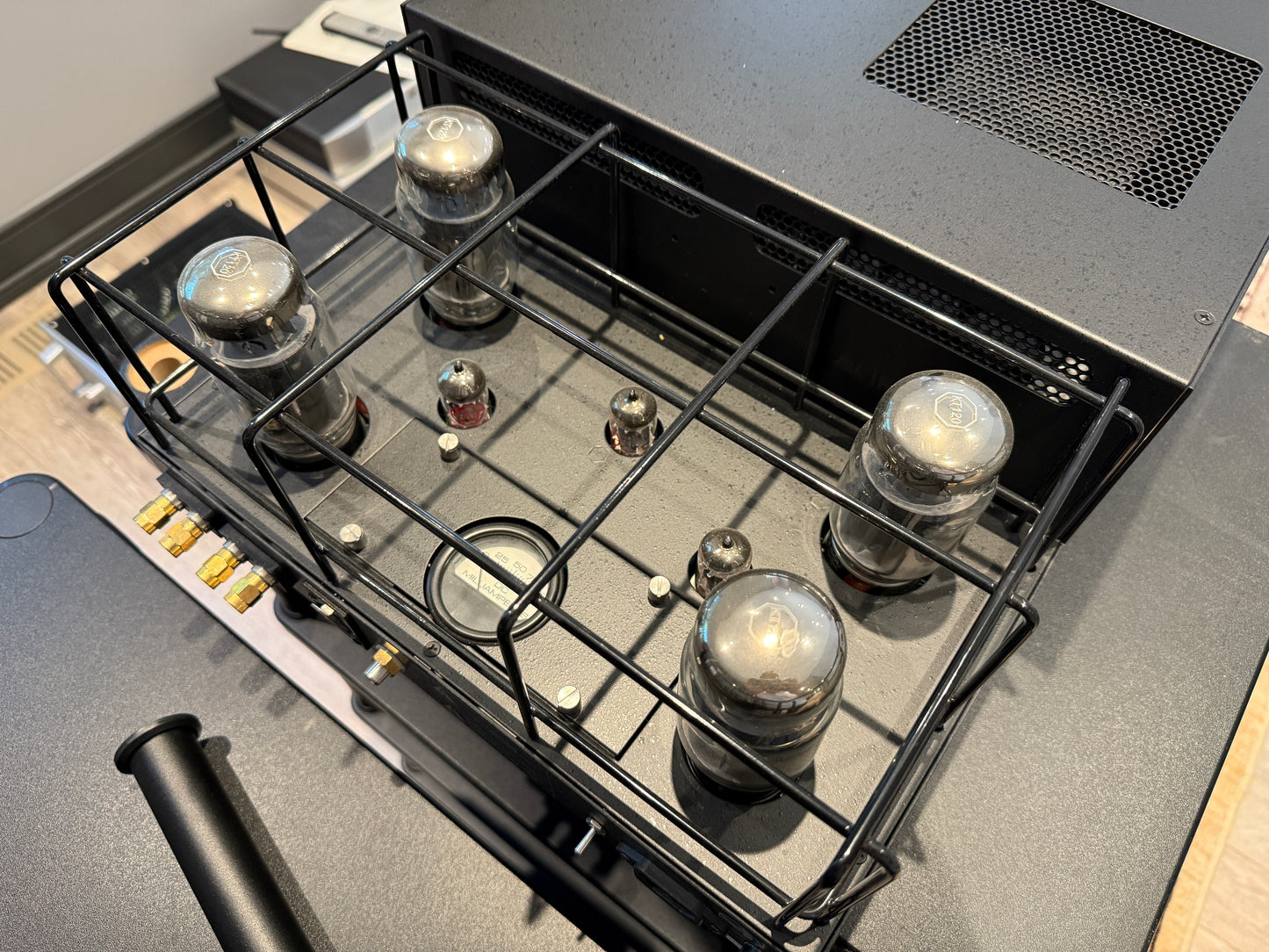 Rogue Audio M-180 Monoblock Power Amplifier Pair (Used)