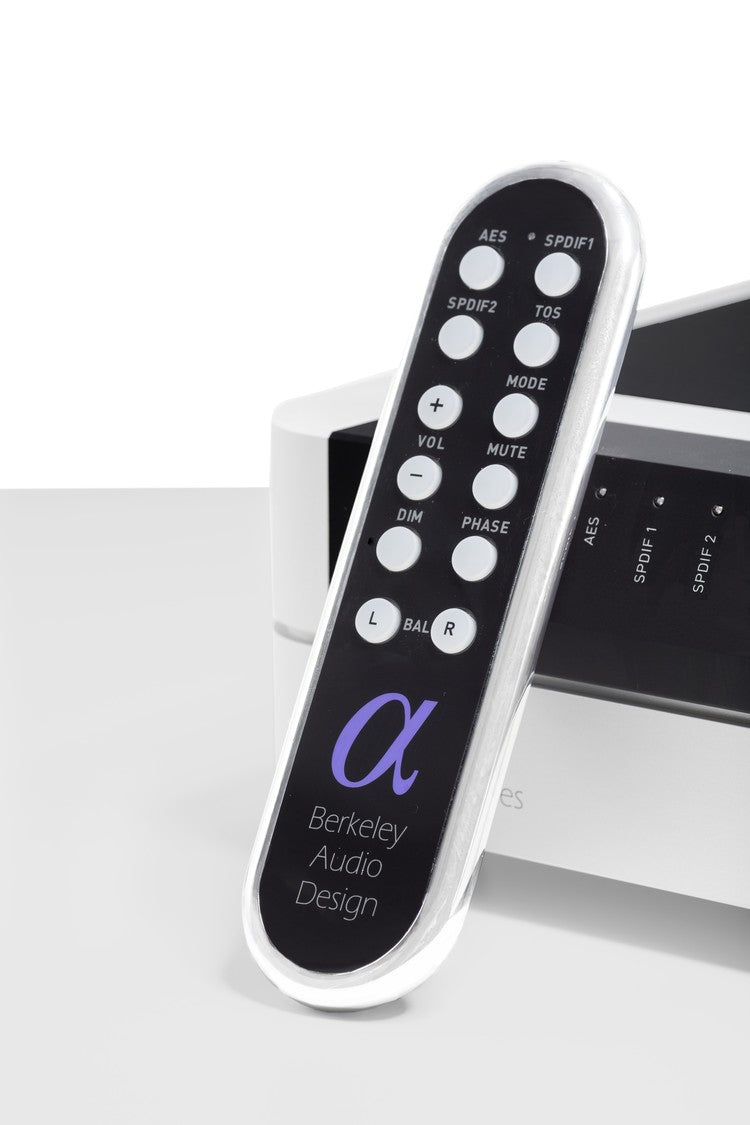 Berkeley Audio Design Alpha DAC Reference Series 3 Digital-to-Analog-Converter