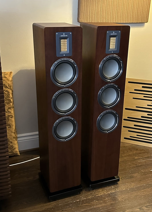 Audiovector QR-5 Floorstanding Speakers (Pr.)