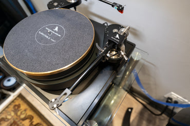 TW Acustic Raven GT2 Turntable (CLEARANCE SALE)