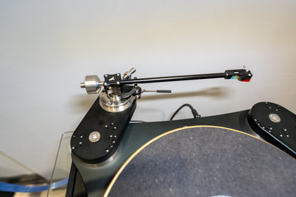 TW Acustic Raven GT2 Turntable (CLEARANCE SALE)