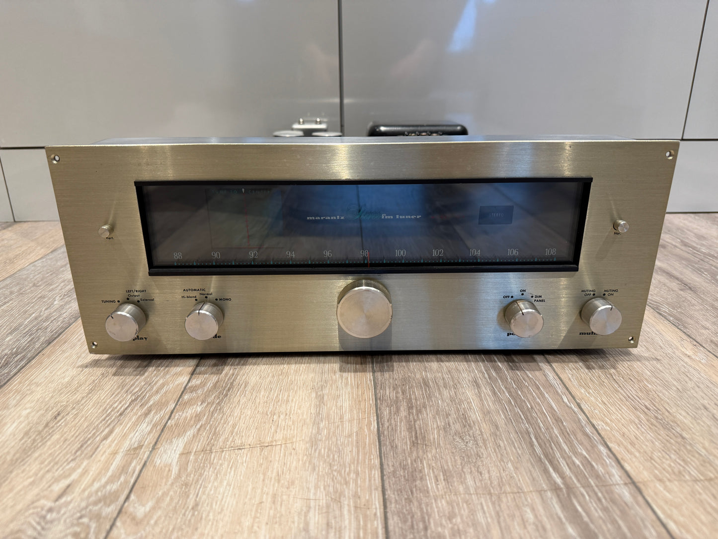 Marantz Model 10b Tuner (Consignment)