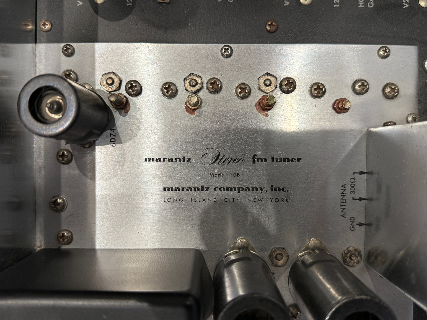 Marantz Model 10b Tuner (Consignment)