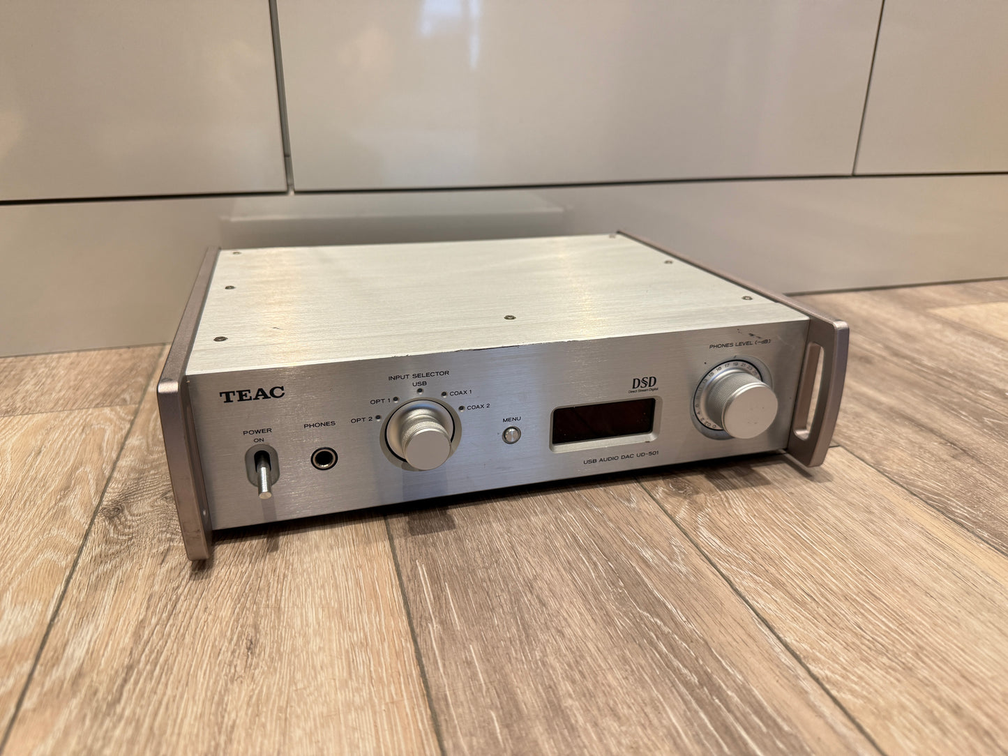 TEAC UD-501 DAC/Headphone Amp (used)