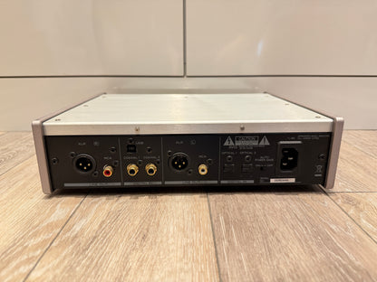 TEAC UD-501 DAC/Headphone Amp (used)