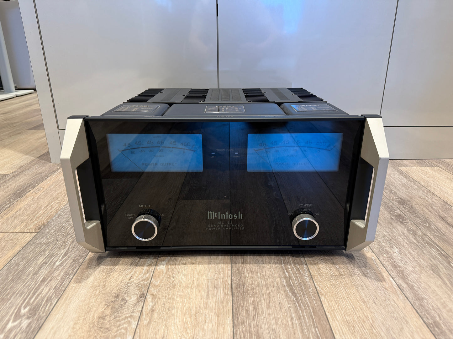 McIntosh MC452 Stereo Power Amplifier (used)