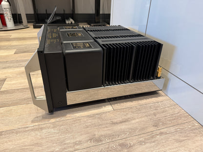 McIntosh MC452 Stereo Power Amplifier (used)