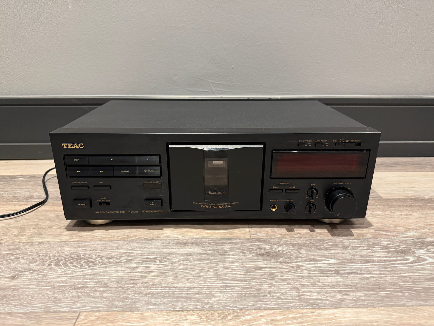 TEAC V-2020S Stereo Cassette Tape Deck (Consignment)