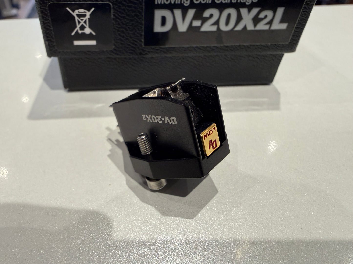 Dynavector DV 20X2L MC Cartridge