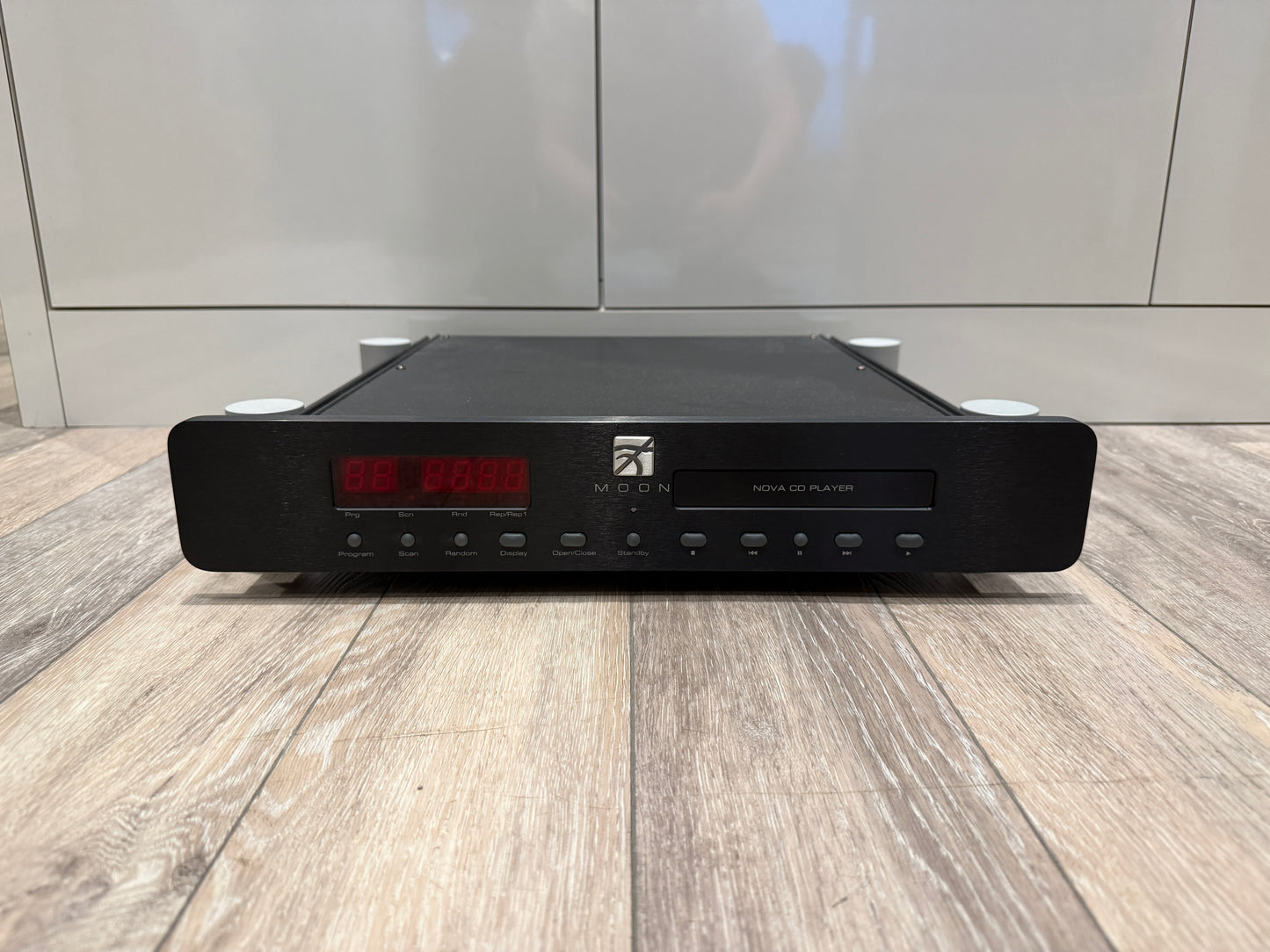 Simaudio MOON Nova CD Player (Consignment)