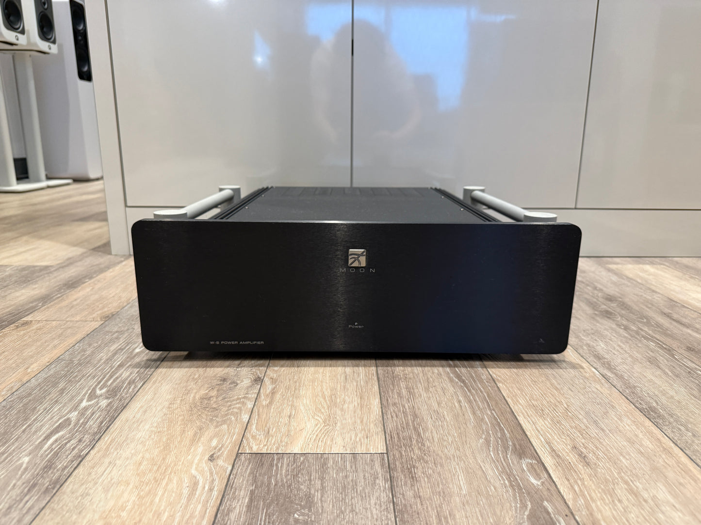 Simaudio MOON W-5 Stereo Power Amplifier (Consignment)