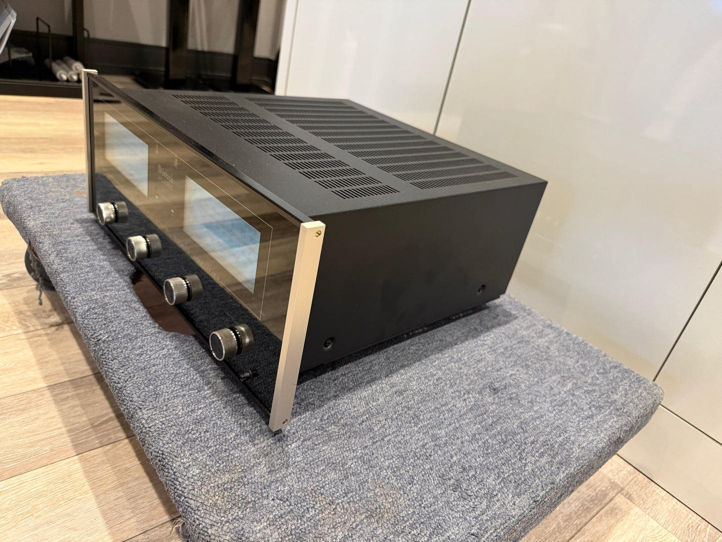 McIntosh MC7300 Stereo Power Amplifier (Consignment)