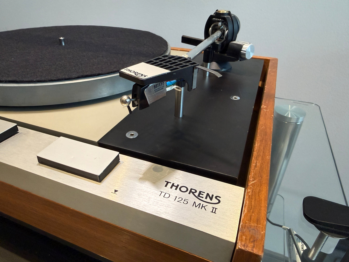 Thorens TD125 MkII Turntable w/ Linn suspension (Consignment)