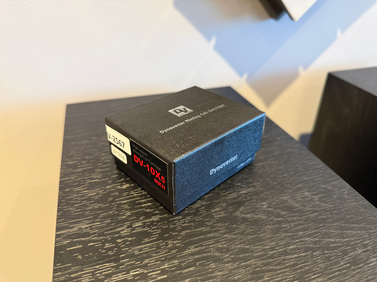 Dynavector DV-10X5 MKII High Output MC Cartridge