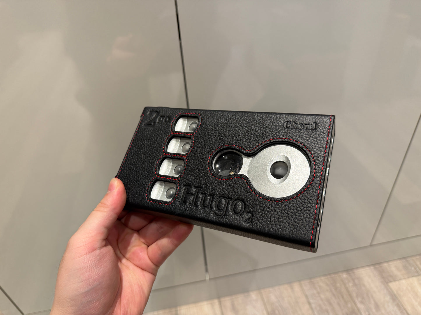 Chord Hugo2 & 2go Headphone DAC/PRE/STREAMER - (Consignment)