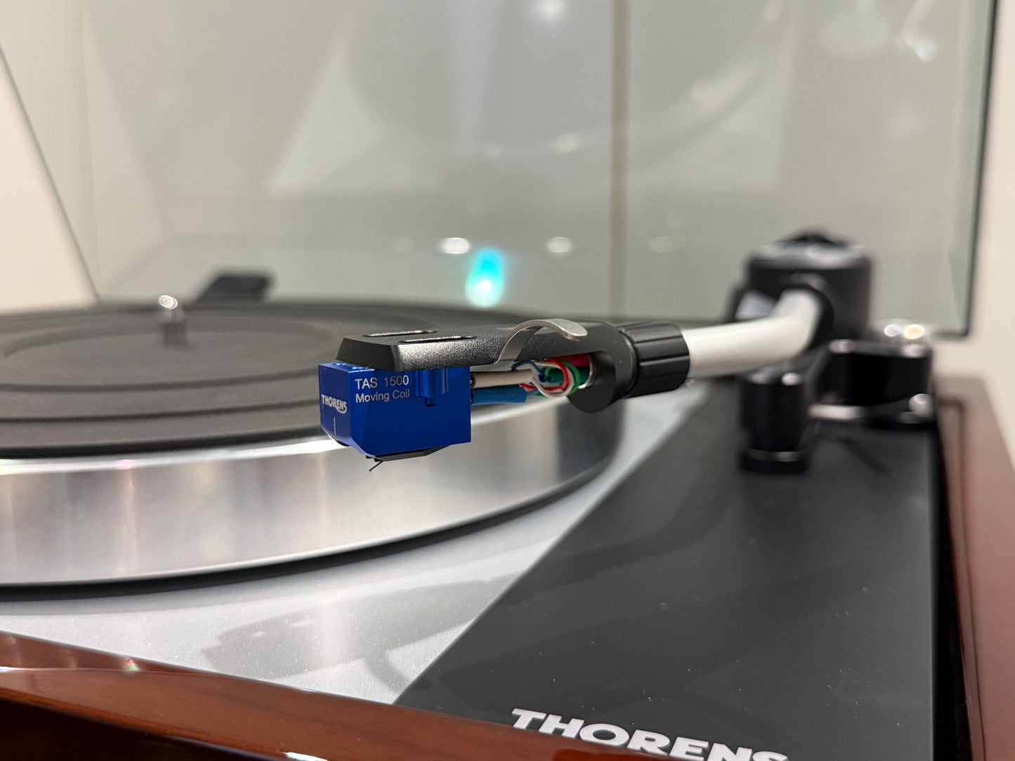 Thorens TD1600 Turntable with TS1500 Cartridge - (DEMO SALE)