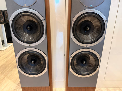 Audiovector R 3 Arrete Floorstanding Speakers (Used)