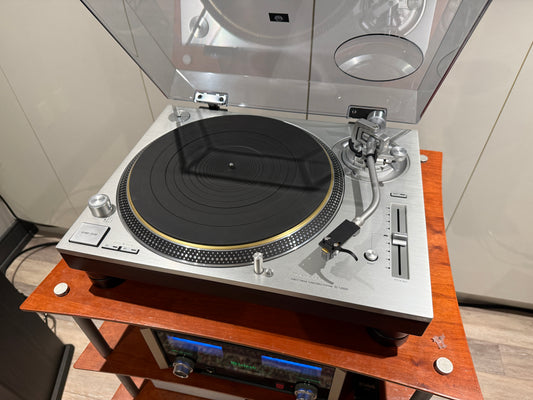 Technics SL-1200g Turntable with Hana ML Cartridge (Pre-Owned)