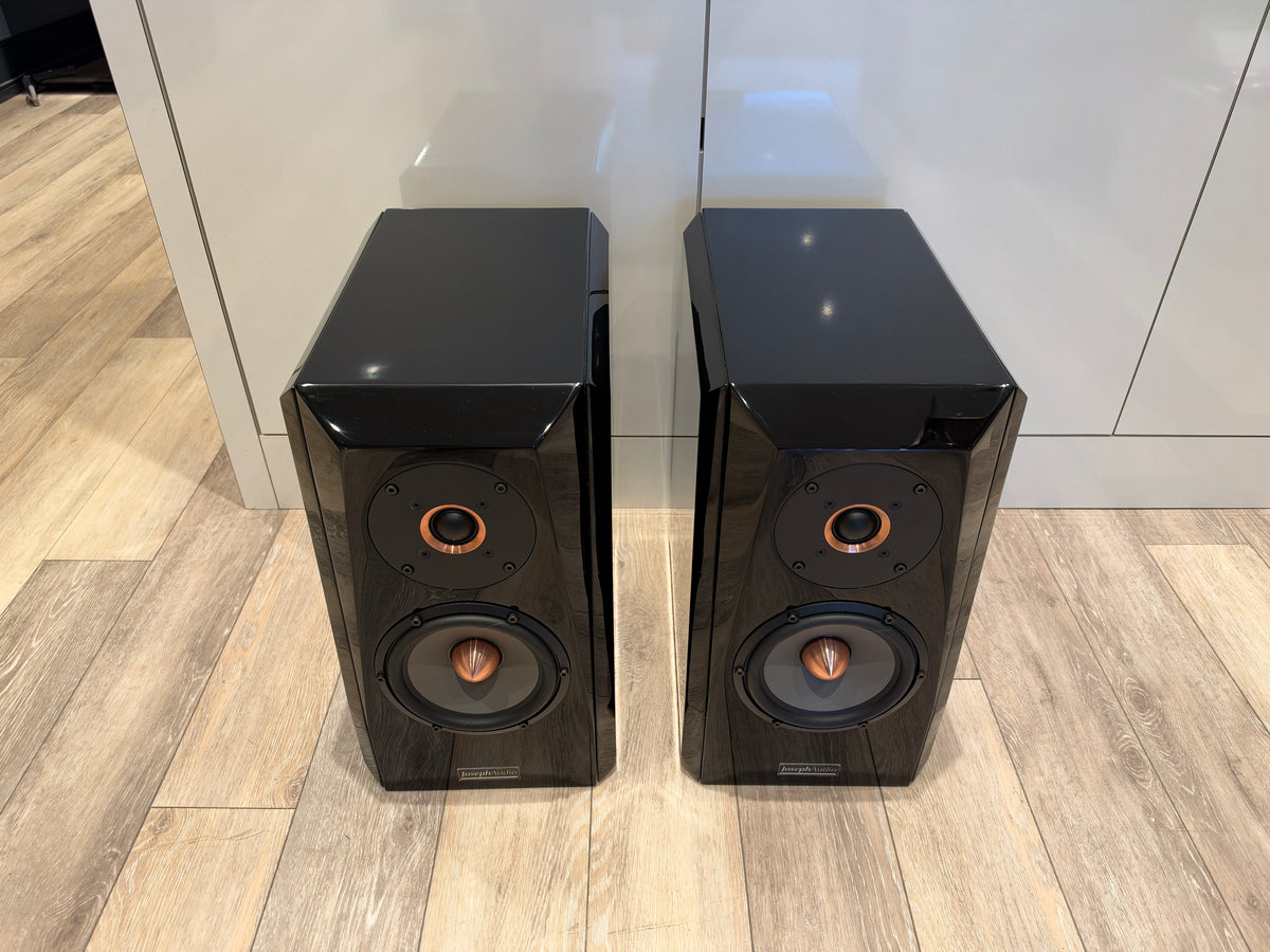 Joseph Audio Pulsar 2 Graphene Bookshelf Speakers (Used)