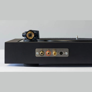 Pro-Ject AUTOMAT A2 Fully Automatic Sub-Chassis Turntable/Ortofon 2M Red Cartridge
