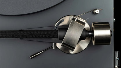 Pro-Ject Debut Pro Turntable with Pick it PRO Cartridge